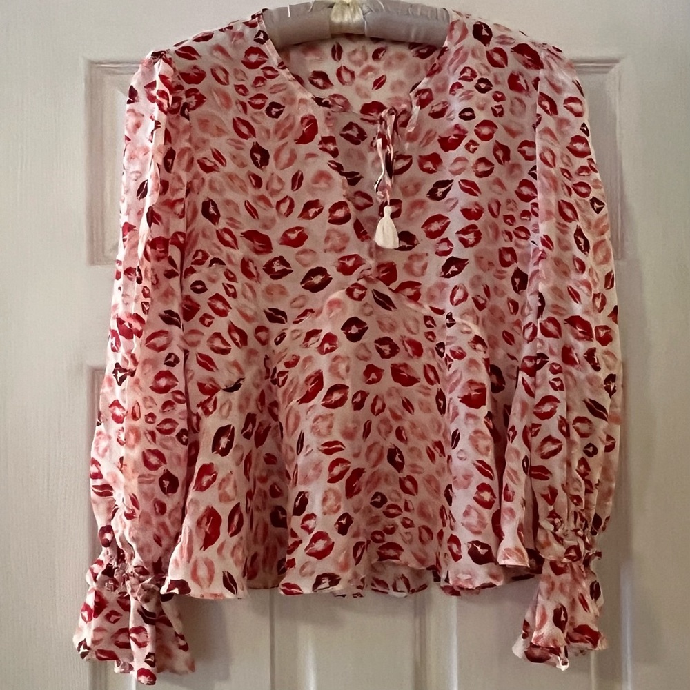 Rachel Zoe Pink and Red Lip Print Long Sleeve Silk Blouse